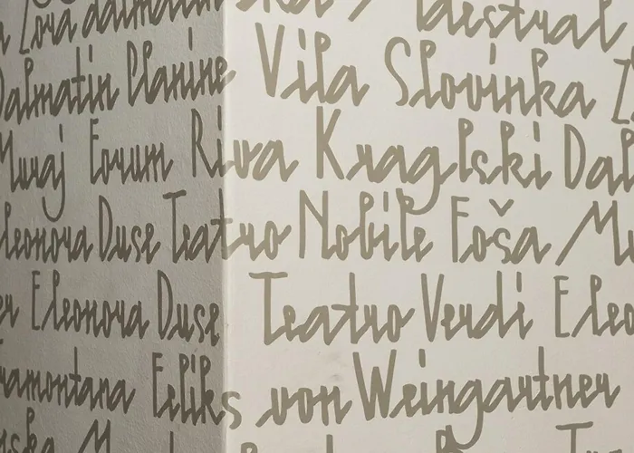 Art Kalelarga Hotel 4*