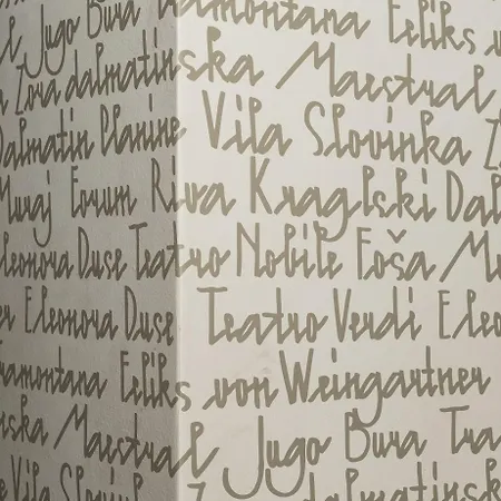 Art Kalelarga Szálloda 4*