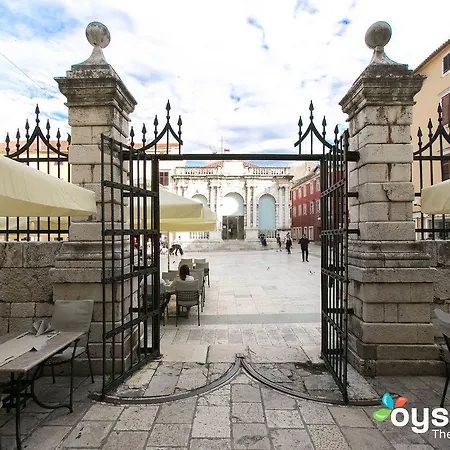 Hotel Art Kalelarga 4*